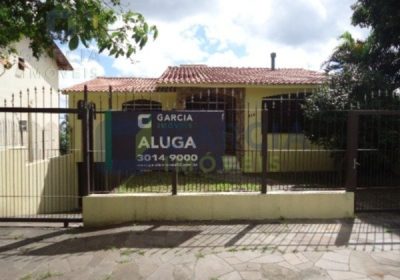 Casa com 280m², 3 dormitórios, 1 suíte, 4 vagas no bairro Sarandi em Porto Alegre