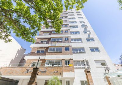 Apartamento com 78m², 2 dormitórios, 1 suíte, 2 vagas no bairro Jardim Botânico em Porto Alegre