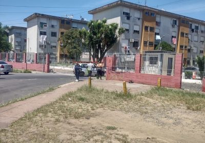 Apartamento com 52m², 2 dormitórios, 1 vaga no bairro Rubem Berta em Porto Alegre