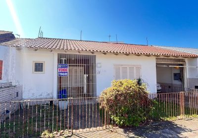 Casa com 137m², 3 dormitórios, 1 suíte, 1 vaga no bairro Sarandi em Porto Alegre