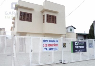 Casa com 89m², 3 dormitórios, 1 vaga no bairro Sarandi em Porto Alegre