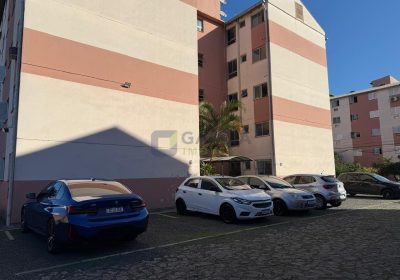 Apartamento com 37m², 2 dormitórios, 1 vaga no bairro Alta Petrópolis em Porto Alegre