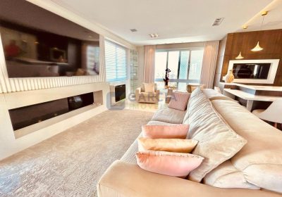 Apartamento com 180m², 3 dormitórios, 3 suítes, 4 vagas no bairro Bela Vista em Porto Alegre