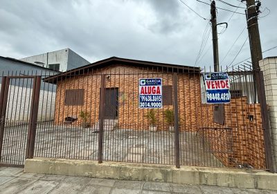 Casa com 123m², 3 dormitórios, 1 suíte, 3 vagas no bairro Sarandi em Porto Alegre