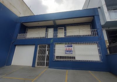 Casa com 300m², 5 dormitórios no bairro Sarandi em Porto Alegre
