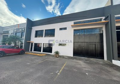 Depósito com 780m² no bairro Sarandi em Porto Alegre