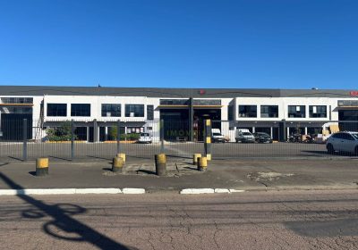 Depósito com 780m² no bairro Sarandi em Porto Alegre