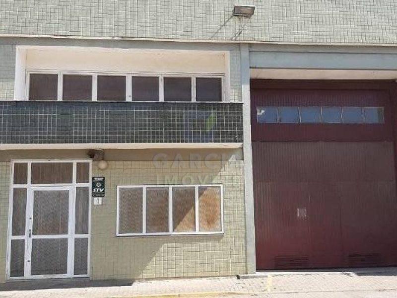 Depósito com 765m², 2 vagas no bairro Anchieta em Porto Alegre