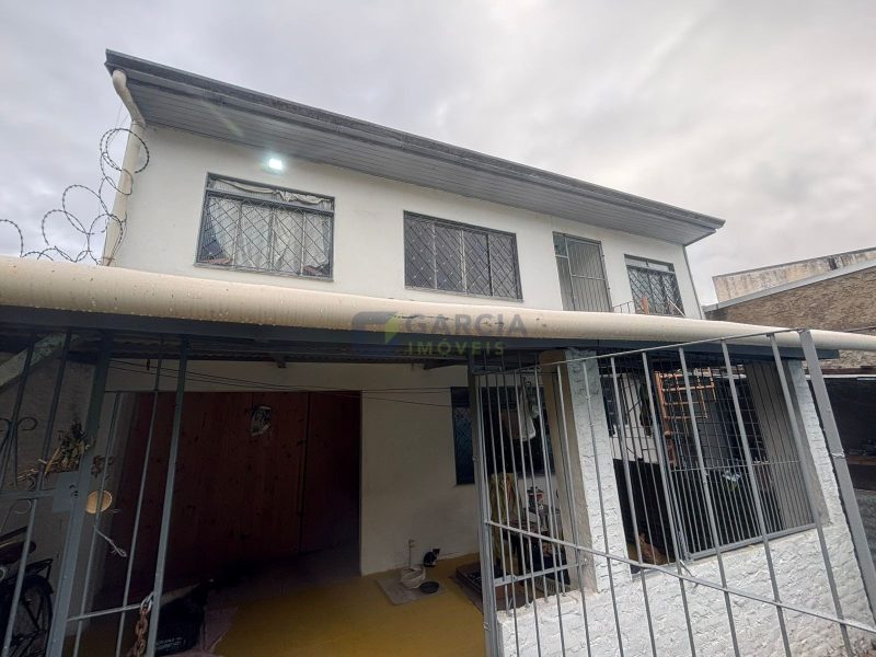 Casa com 70m², 3 dormitórios, 1 vaga no bairro Sarandi em Porto Alegre