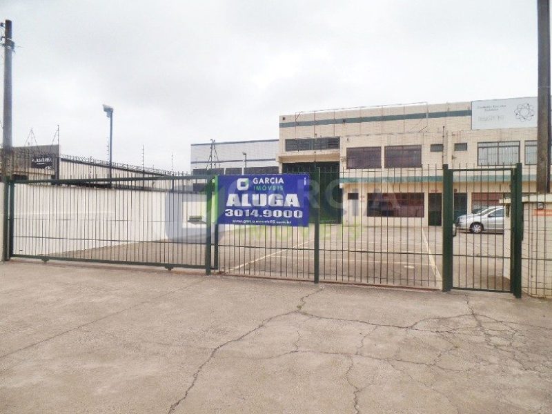 Depósito com 735m² no bairro Santa Rosa de Lima em Porto Alegre