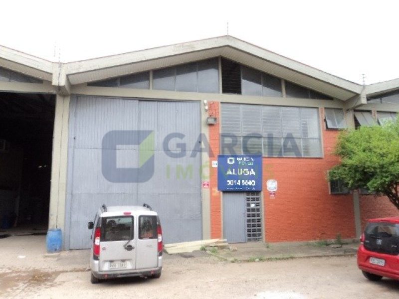 Depósito com 750m², 4 vagas no bairro Navegantes em Porto Alegre