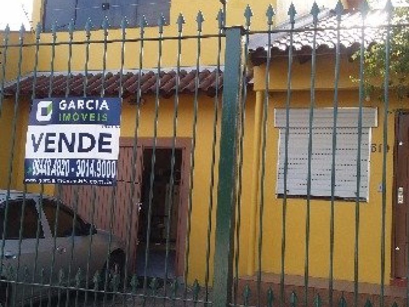 Casa com 150m², 6 dormitórios, 1 suíte, 3 vagas no bairro Sarandi em Porto Alegre