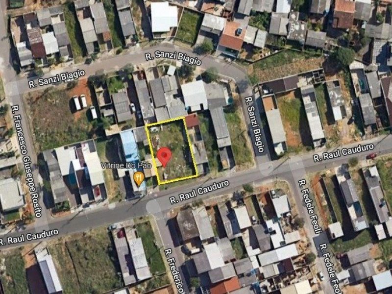 Terreno com 495m² no bairro Mário Quintana em Porto Alegre