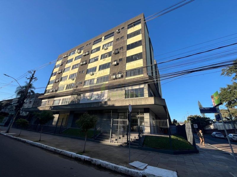 Sala Comercial com 30m² no bairro Cristo Redentor em Porto Alegre