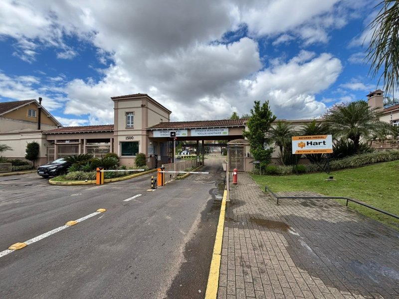 Casa com 188m², 3 dormitórios, 1 suíte no bairro Sarandi em Porto Alegre