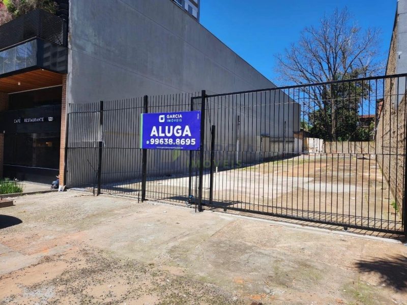 Terreno com 550m² no bairro Jardim Lindóia em Porto Alegre