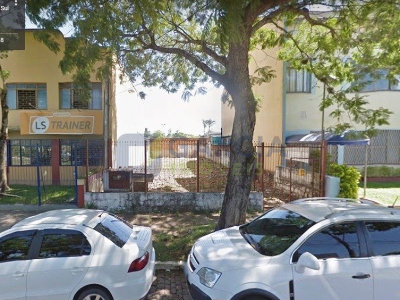 Terreno com 400m² no bairro Sarandi em Porto Alegre