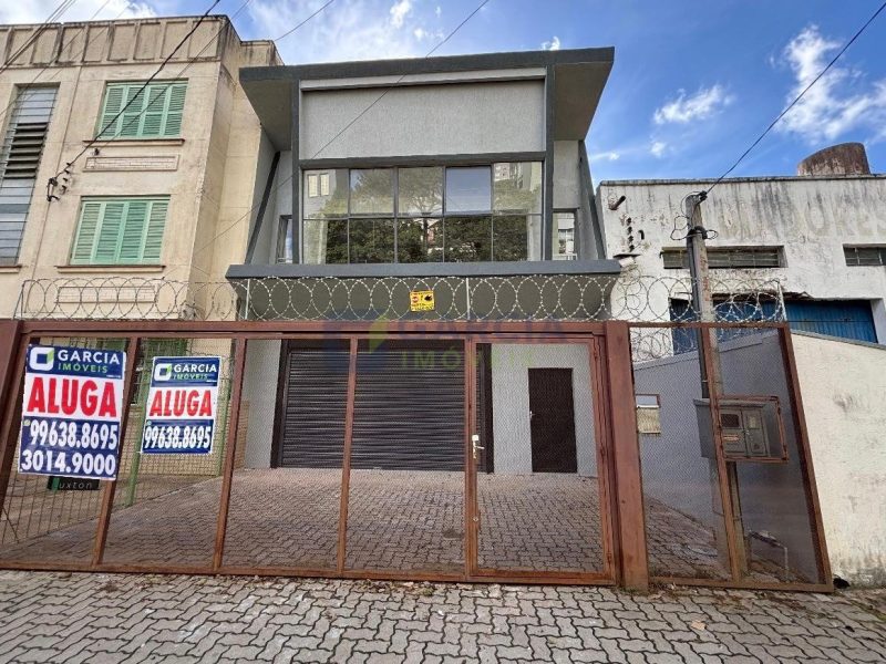 Depósito com 800m², 3 vagas no bairro São Geraldo em Porto Alegre