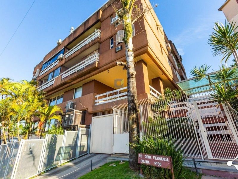 Apartamento com 129m², 3 dormitórios, 1 suíte, 1 vaga no bairro Jardim Europa em Porto Alegre