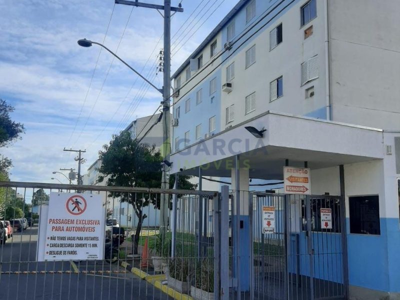 Apartamento com 37m², 2 dormitórios, 1 vaga no bairro Rubem Berta em Porto Alegre
