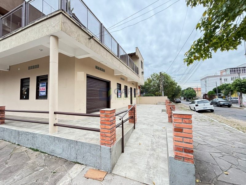Loja com 58m² no bairro São Sebastião em Porto Alegre