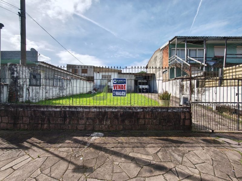 Terreno com 312m², 3 vagas no bairro Jardim Leopoldina em Porto Alegre