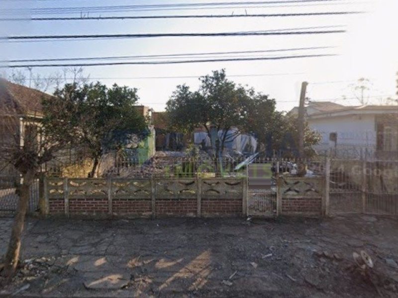 Terreno com 330m² no bairro Sarandi em Porto Alegre