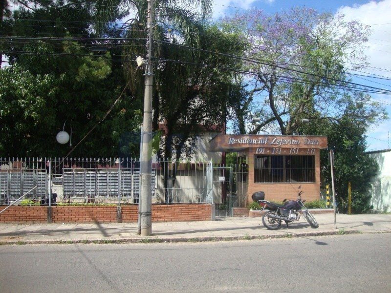 Apartamento com 59m², 3 dormitórios no bairro Sarandi em Porto Alegre