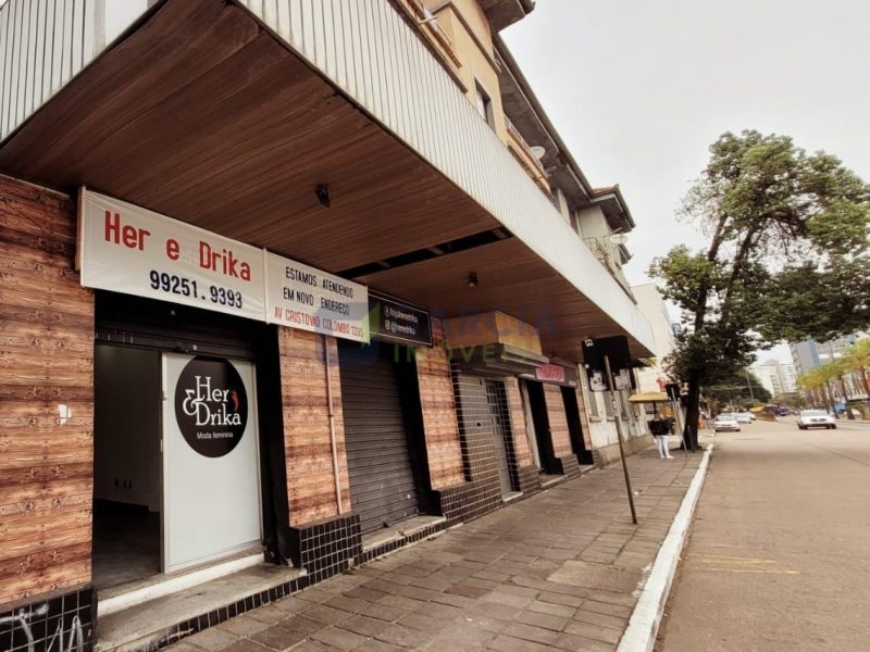 Loja com 40m² no bairro Floresta em Porto Alegre