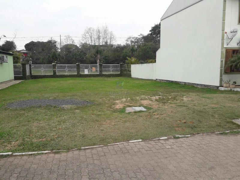 Terreno com 233m² no bairro Rubem Berta em Porto Alegre