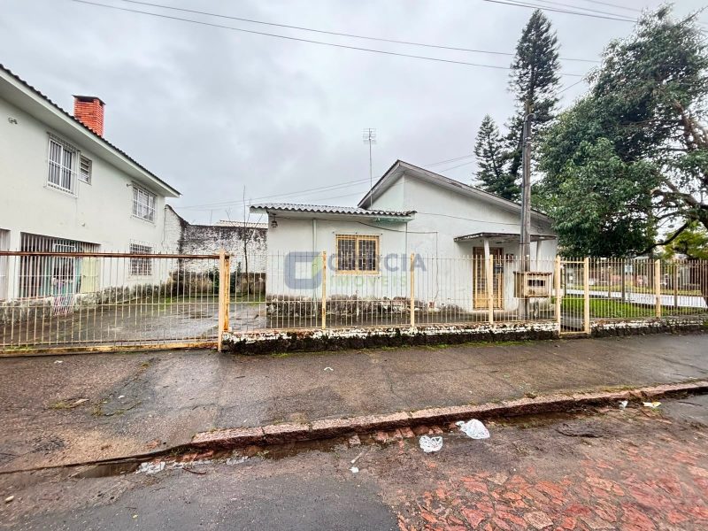 Casa com 50m², 2 dormitórios no bairro Sarandi em Porto Alegre