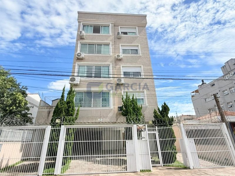 Apartamento com 80m², 2 dormitórios, 1 suíte, 2 vagas no bairro Jardim Lindóia em Porto Alegre