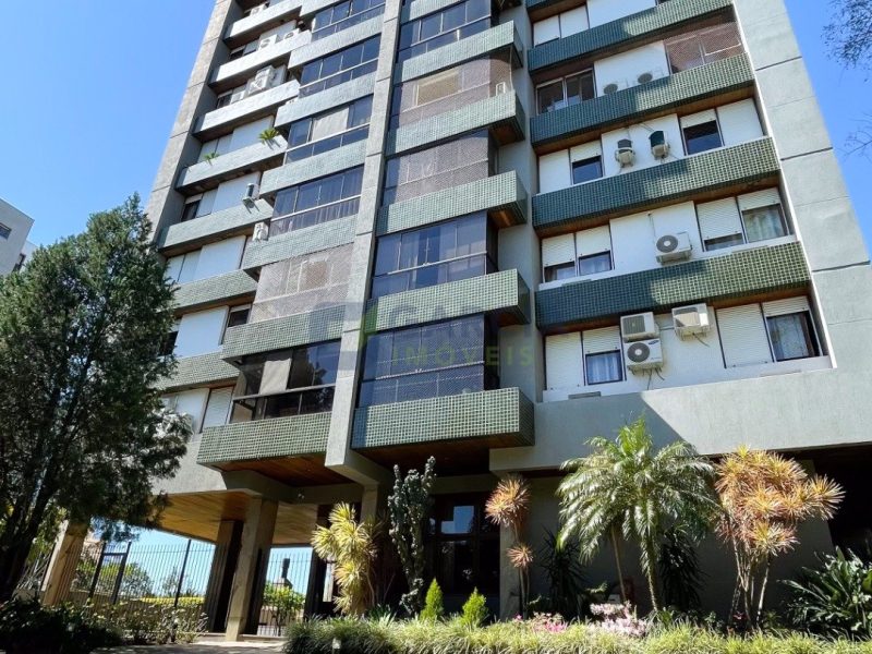 Apartamento com 100m², 3 dormitórios, 1 suíte, 1 vaga no bairro Jardim Europa em Porto Alegre