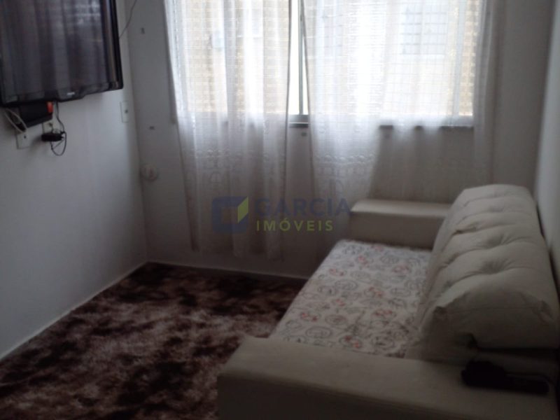 Apartamento com 46m², 2 dormitórios no bairro Sarandi em Porto Alegre