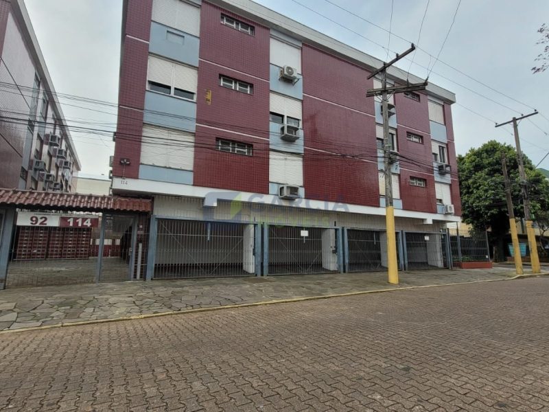 Apartamento com 90m², 3 dormitórios, 1 suíte, 1 vaga no bairro Jardim São Pedro em Porto Alegre