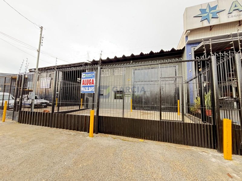Depósito com 300m² no bairro Sarandi em Porto Alegre