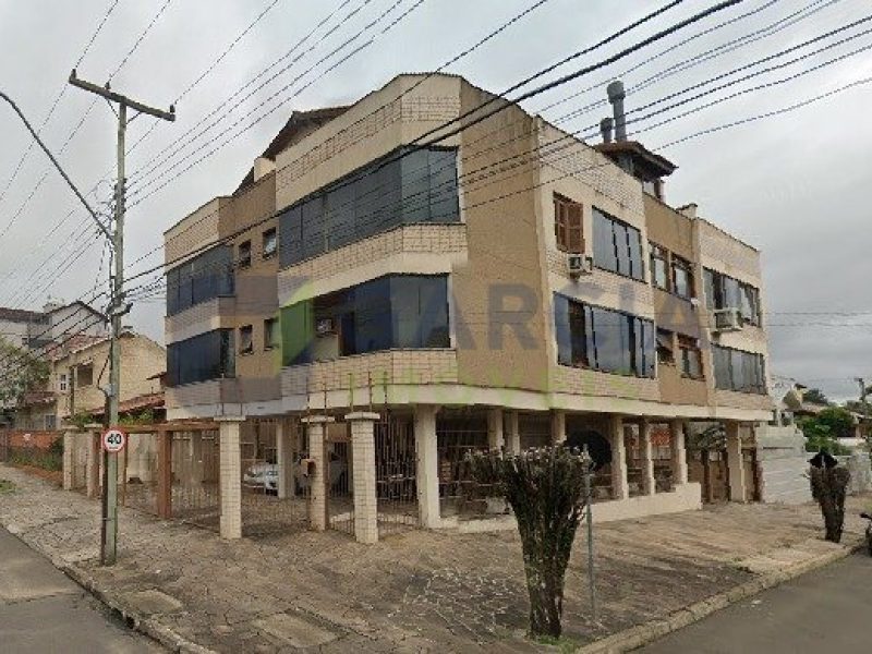 Apartamento com 160m², 2 dormitórios, 1 vaga no bairro Jardim Itu em Porto Alegre