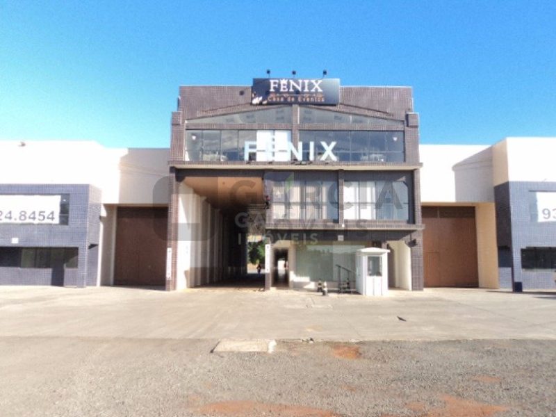 Depósito com 750m² no bairro Sarandi em Porto Alegre