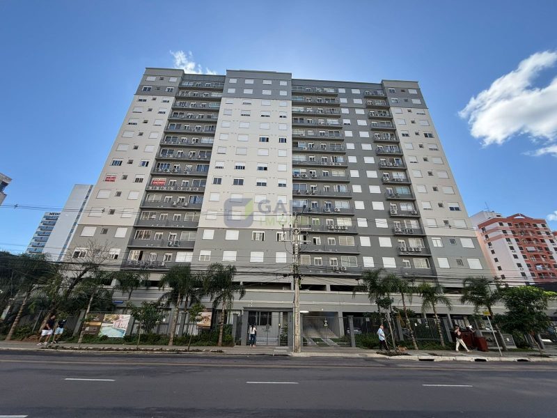 Apartamento com 67m², 3 dormitórios, 1 suíte, 1 vaga no bairro Cristo Redentor em Porto Alegre