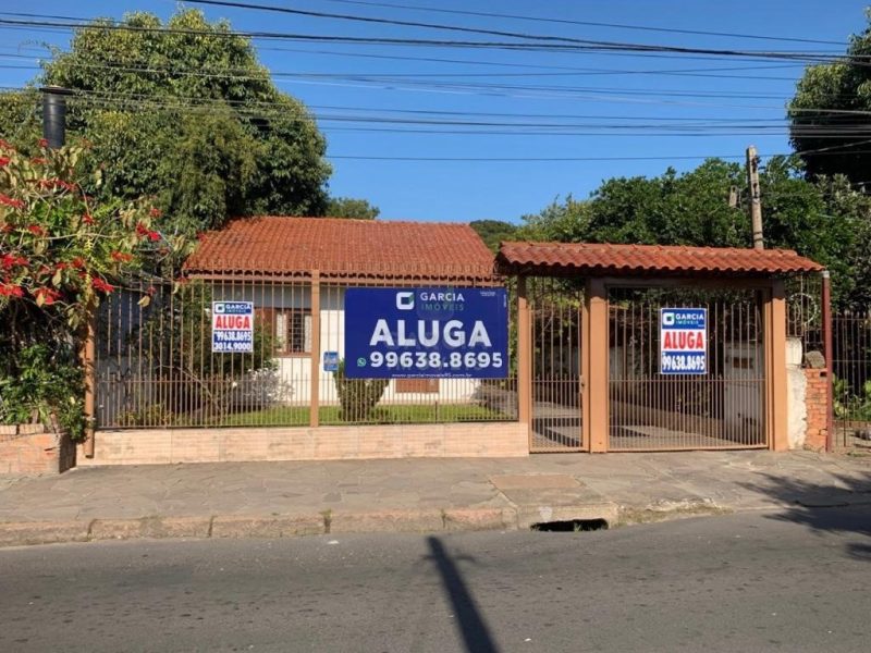 Casa com 150m², 2 dormitórios, 2 suítes, 5 vagas no bairro Sarandi em Porto Alegre