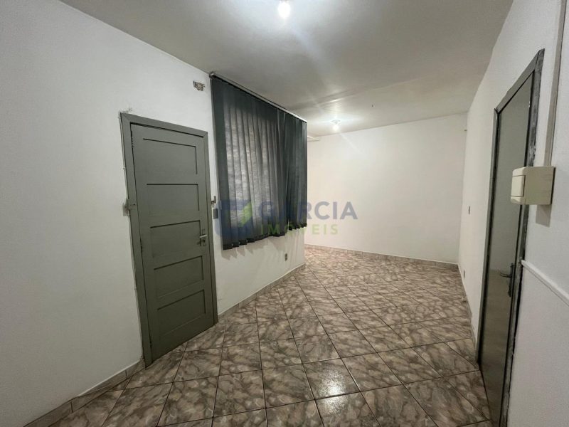 Sala Comercial com 40m² no bairro São Sebastião em Porto Alegre