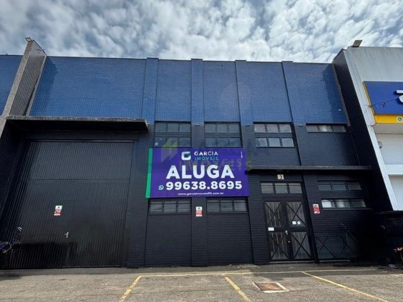 Depósito com 750m² no bairro São Sebastião em Porto Alegre