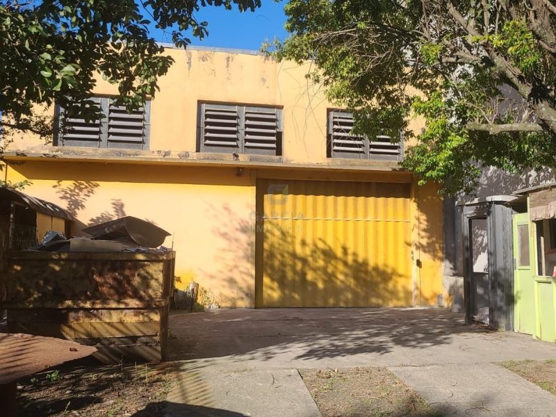 Depósito com 500m² no bairro Passo das Pedras em Porto Alegre