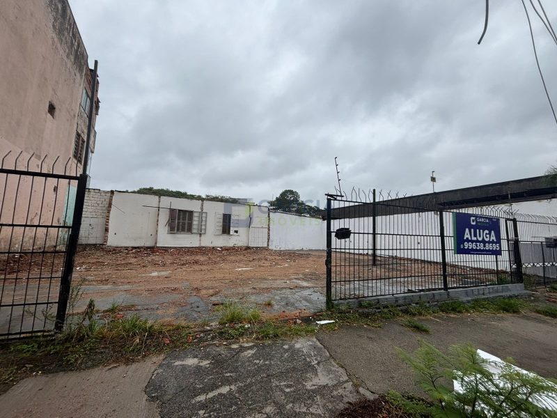 Terreno com 100m² no bairro Sarandi em Porto Alegre