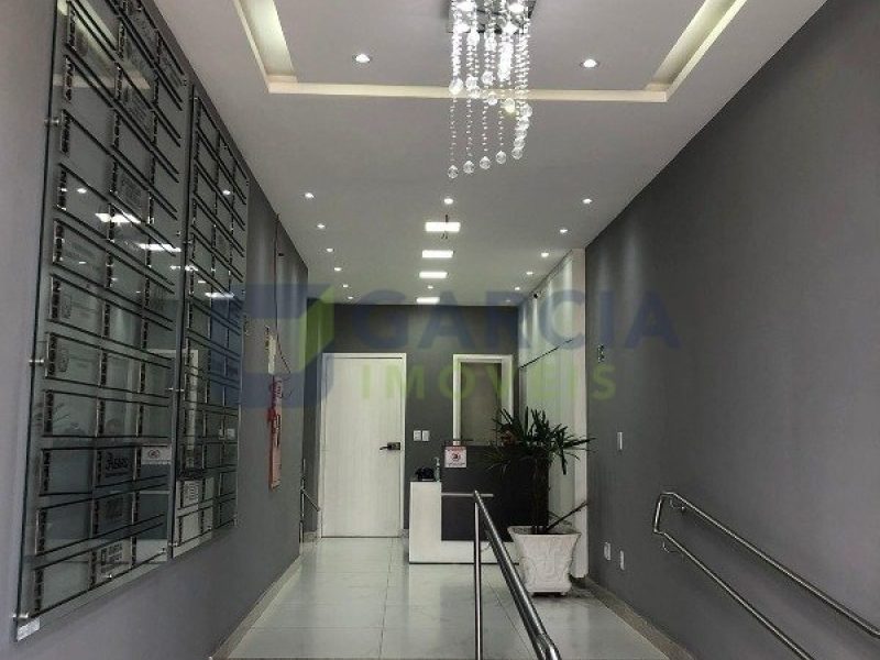 Sala Comercial com 24m² no bairro São Sebastião em Porto Alegre