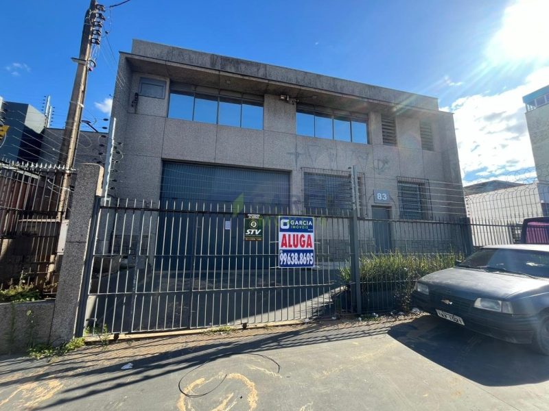 Depósito com 550m² no bairro Navegantes em Porto Alegre