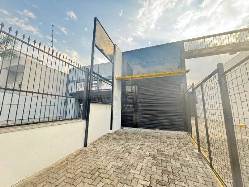 Loja com 100m² no bairro Sarandi em Porto Alegre