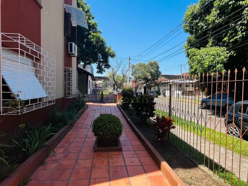 Apartamento com 33m², 1 dormitório no bairro Sarandi em Porto Alegre