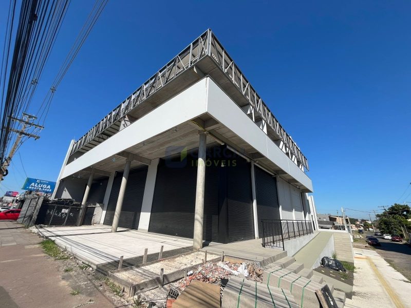 Loja com 163m², 3 vagas no bairro Sarandi em Porto Alegre