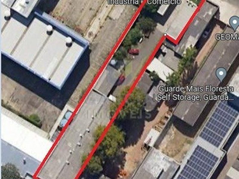 Depósito com 1.359m², 2 vagas no bairro Floresta em Porto Alegre